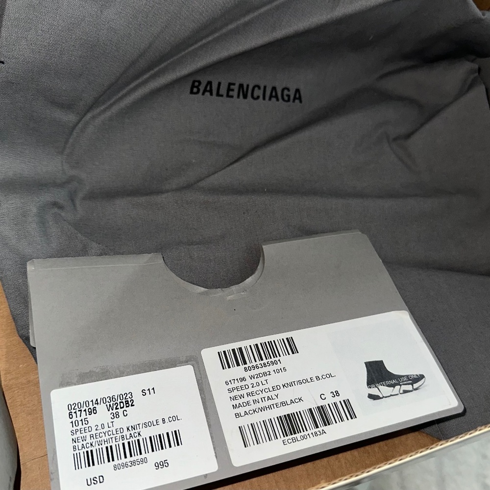Balenciaga Speed 2.0 Sneakers - Picture 2 of 8